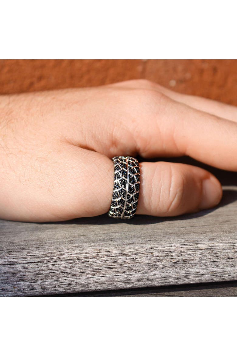 Born Tire Tread Silver & Black Diamond Ring, Alternate, color, Dark Grey