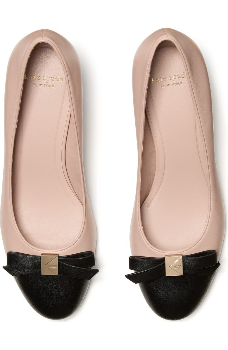 Kate Spade New York deco bow ballet cap toe pump, Alternate, color, Pale Vellum/ Black