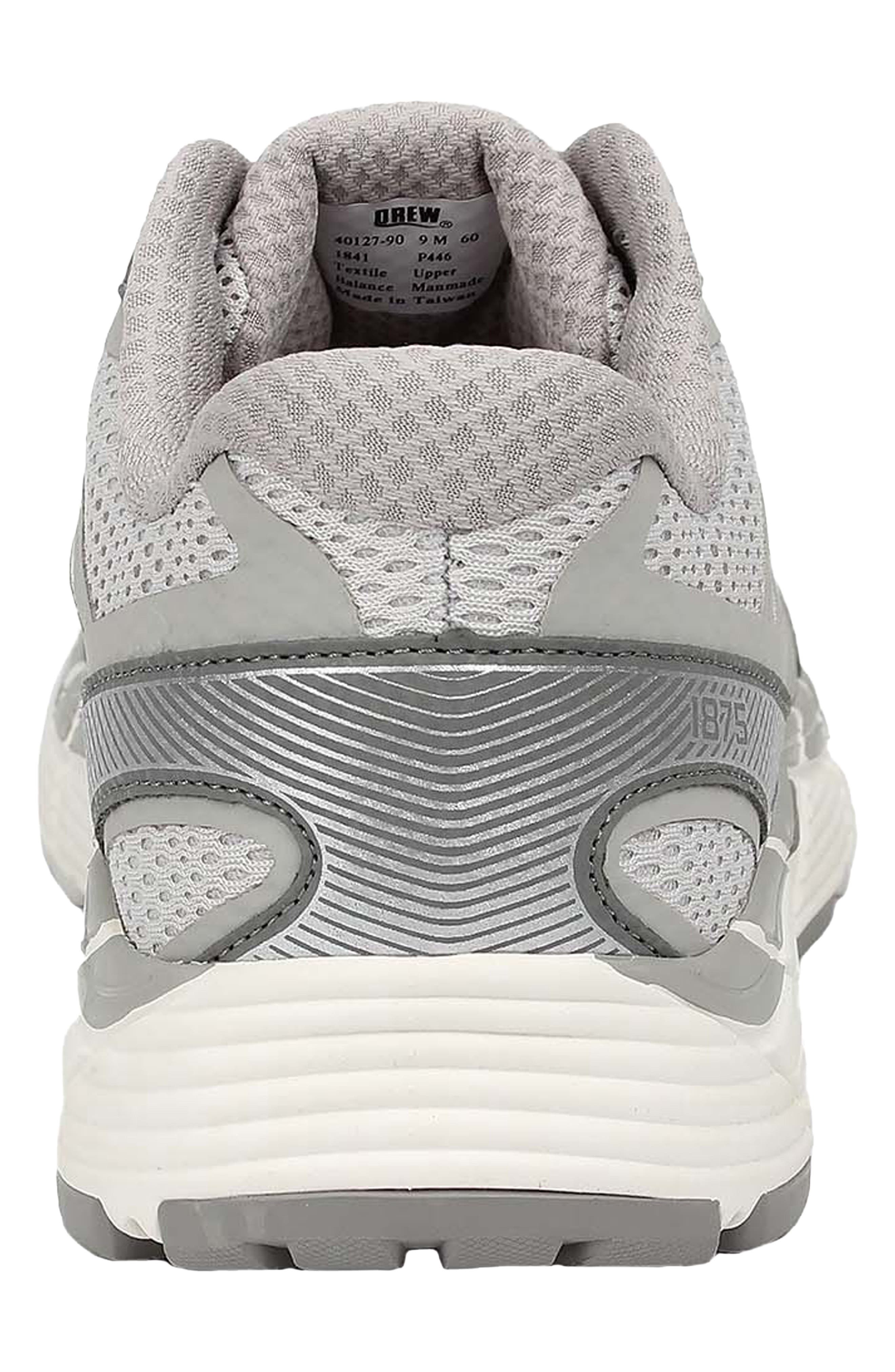 Nash Walking Shoe, Alternate, color, GREY MESH COMBO