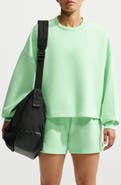Nike ImpossiblySoft Dri-FIT Oversize Sweatshirt