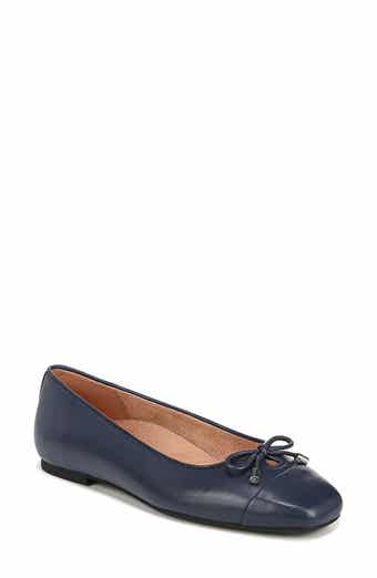 Klara Cap Toe Flat