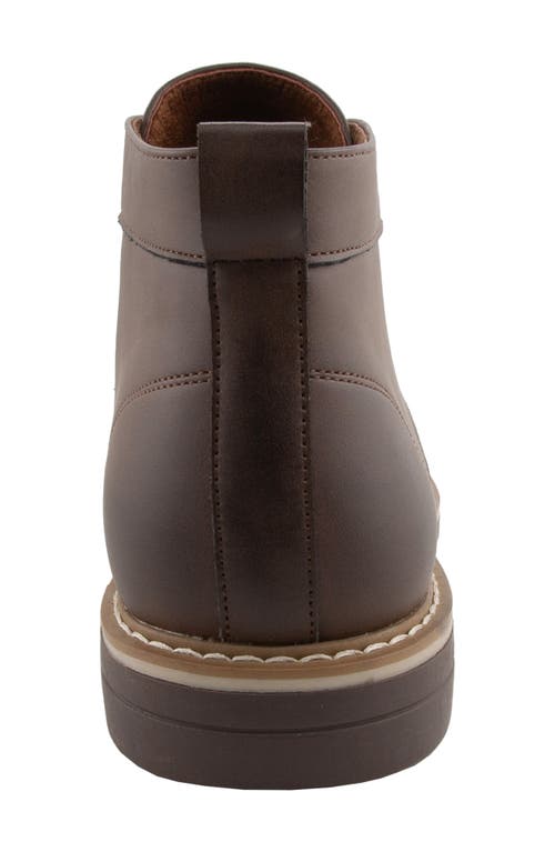 Deer Stags Garfield Plain Toe Chukka Boot In Brown