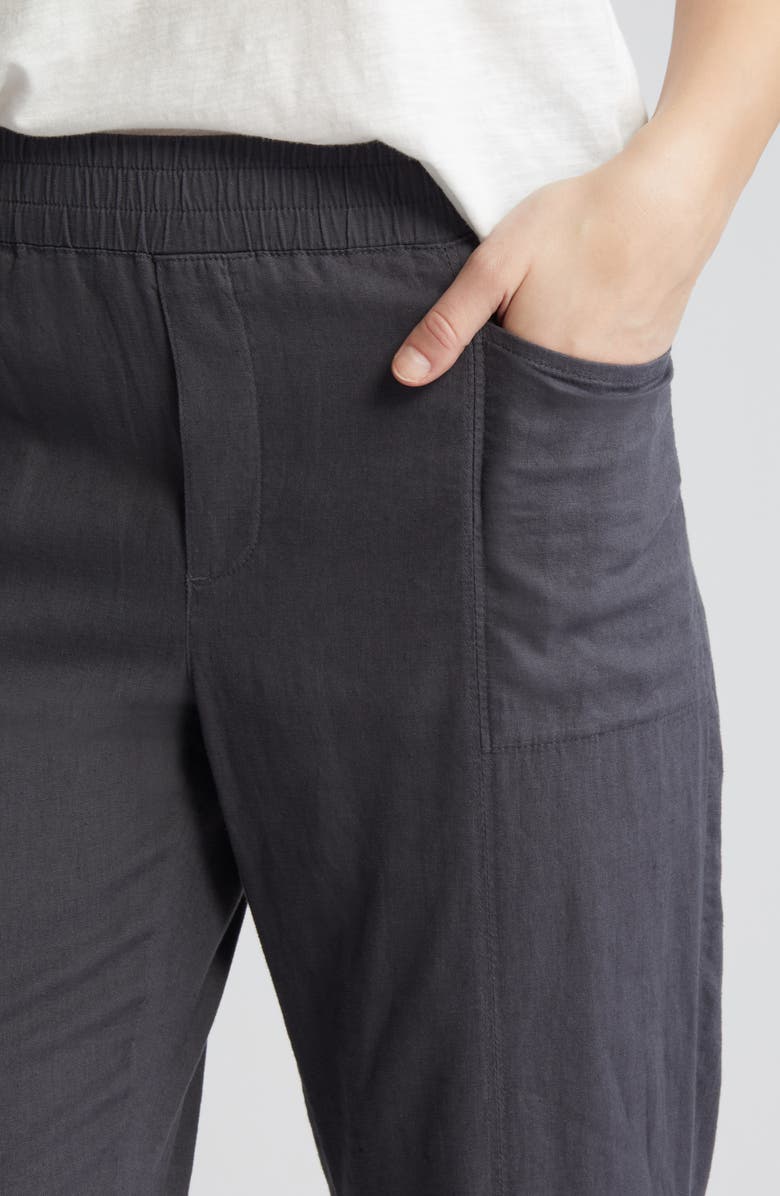 Caslon<sup>®</sup> Pull-On Linen Blend Crop Pants, Alternate, color, Grey Forged