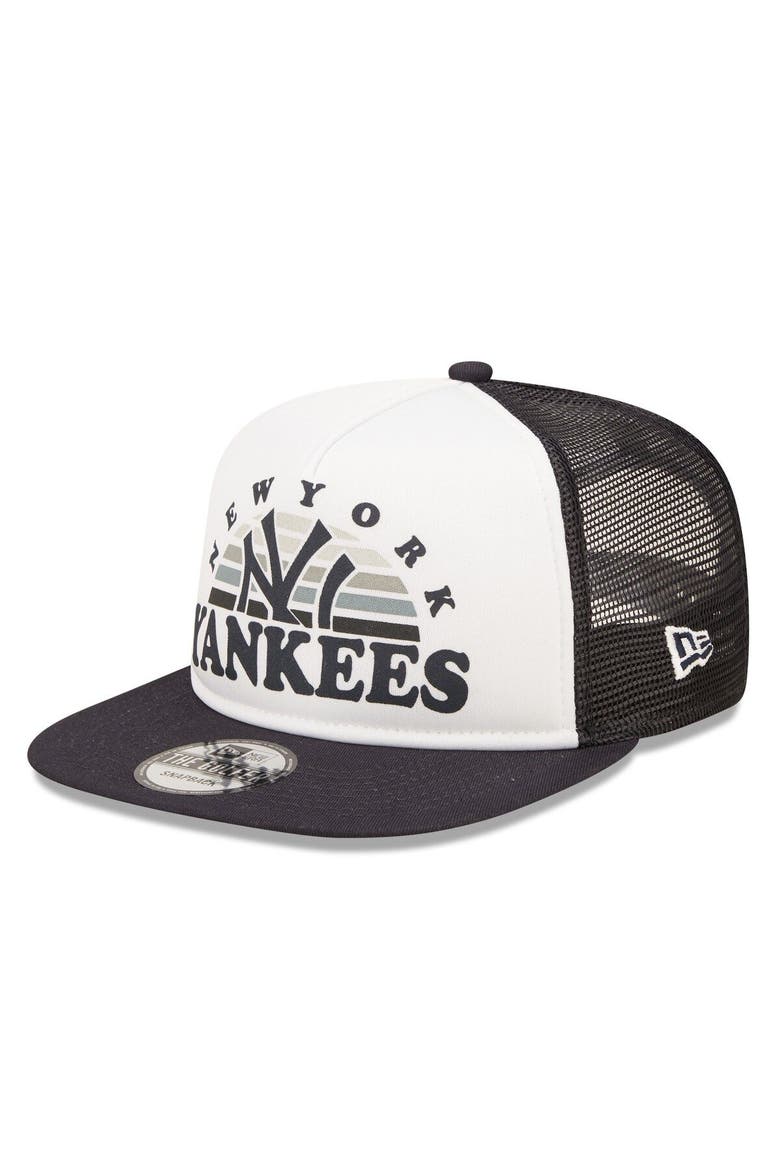 Men's New Era White/Navy New York Yankees Gradient Golfer 9FIFTY Snapback Hat, Main, color, White