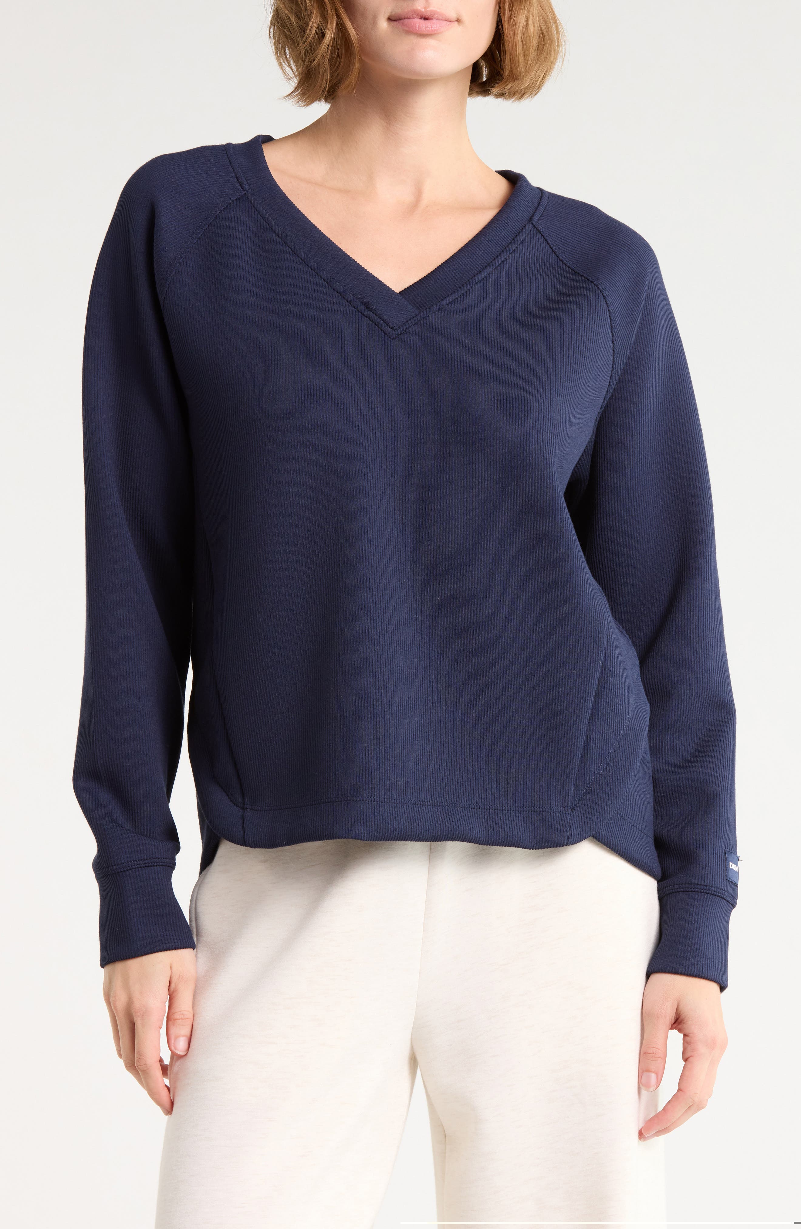 Tulip Hem V-Neck Pullover