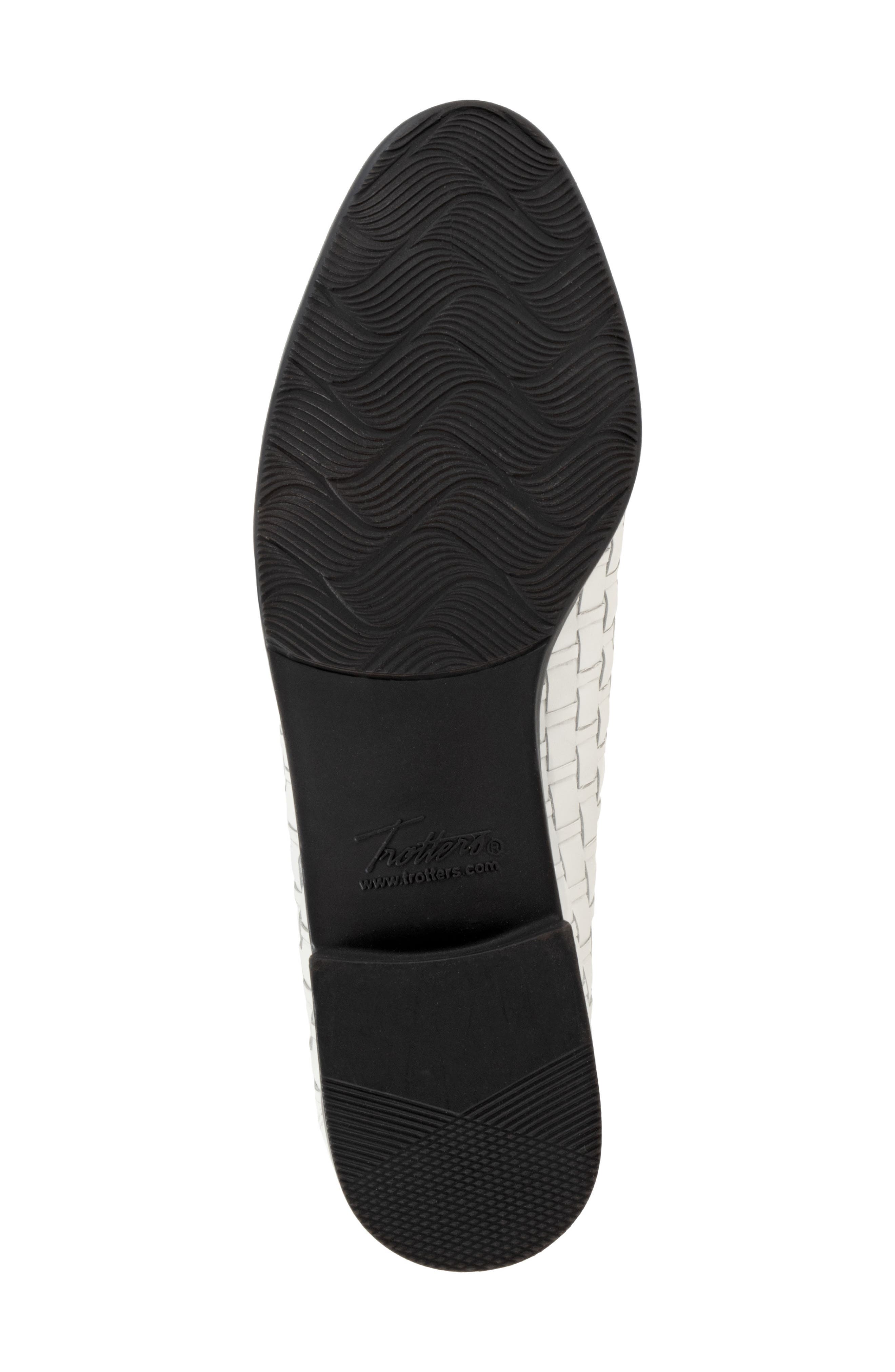 Trotters Liz Slip-On Loafer, Alternate, color, White