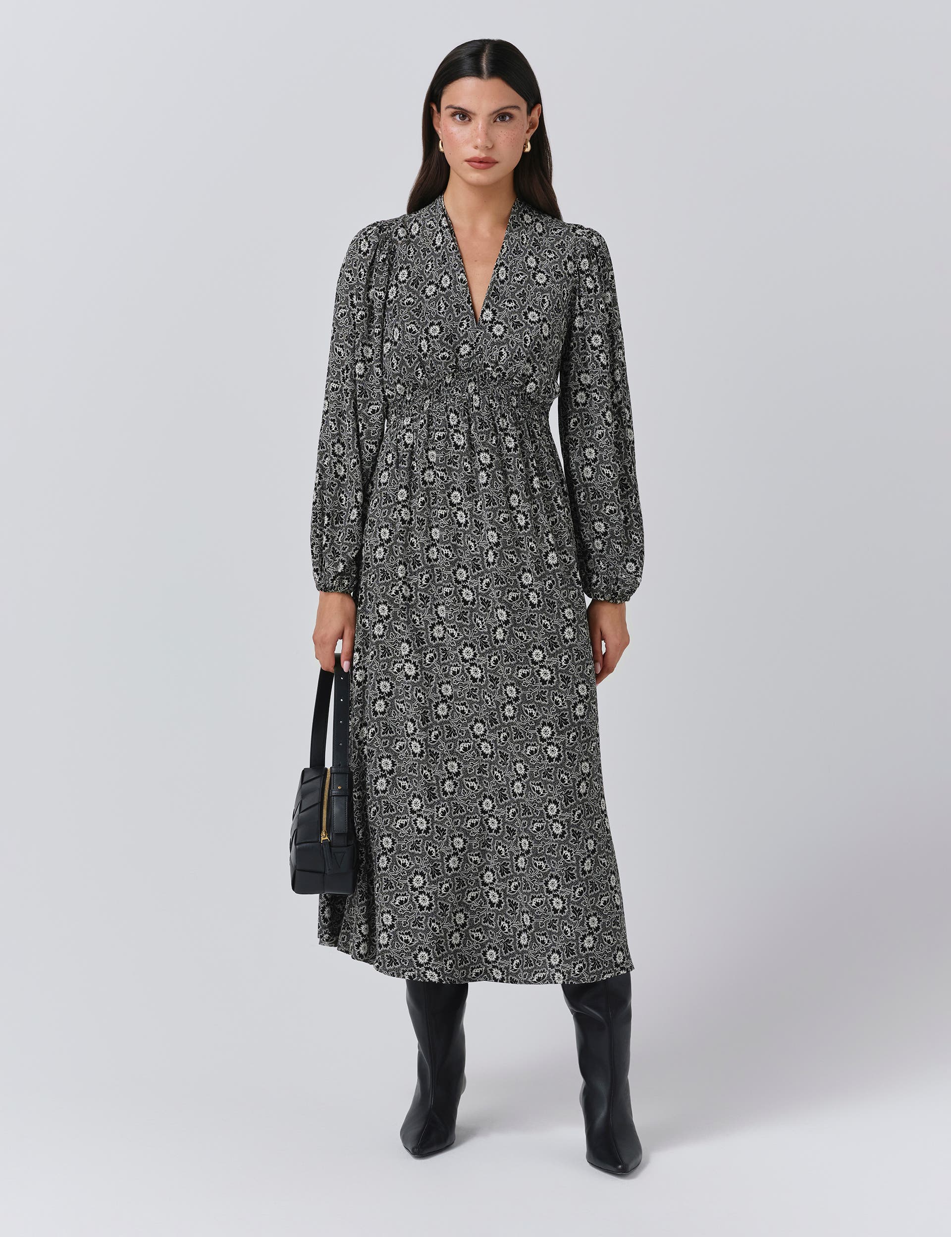 selected Black Ditsy