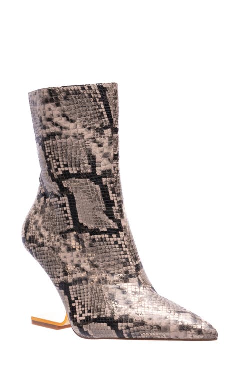 Princess Inverted Heel Bootie (Women)