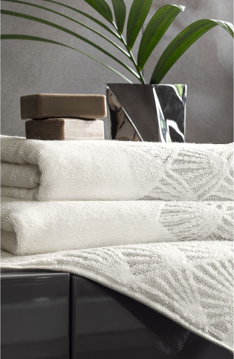 Togas Amaris Towel, Alternate, color, White