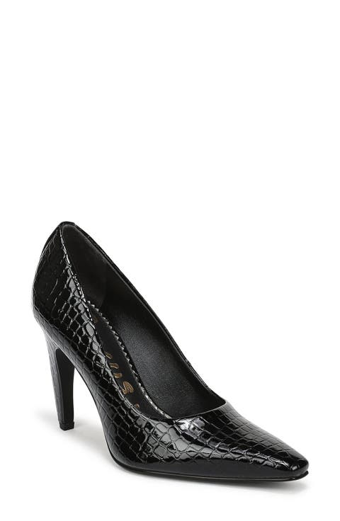 Solenne Croc Embossed Pump