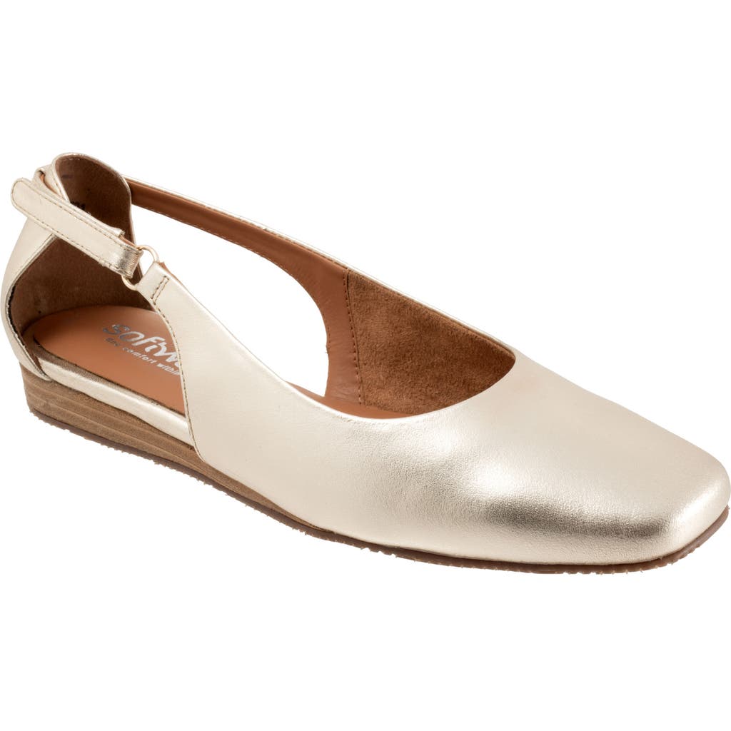 Shop Softwalk ® Venice Flat In Champagne