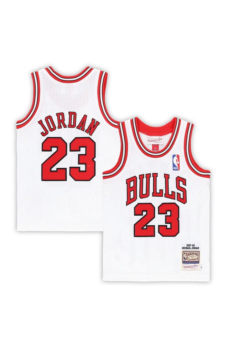 Mitchell & Ness Toddler Mitchell & Ness Michael Jordan White Chicago Bulls 1997/98 Hardwood Classics Authentic Jersey, Main, color, White