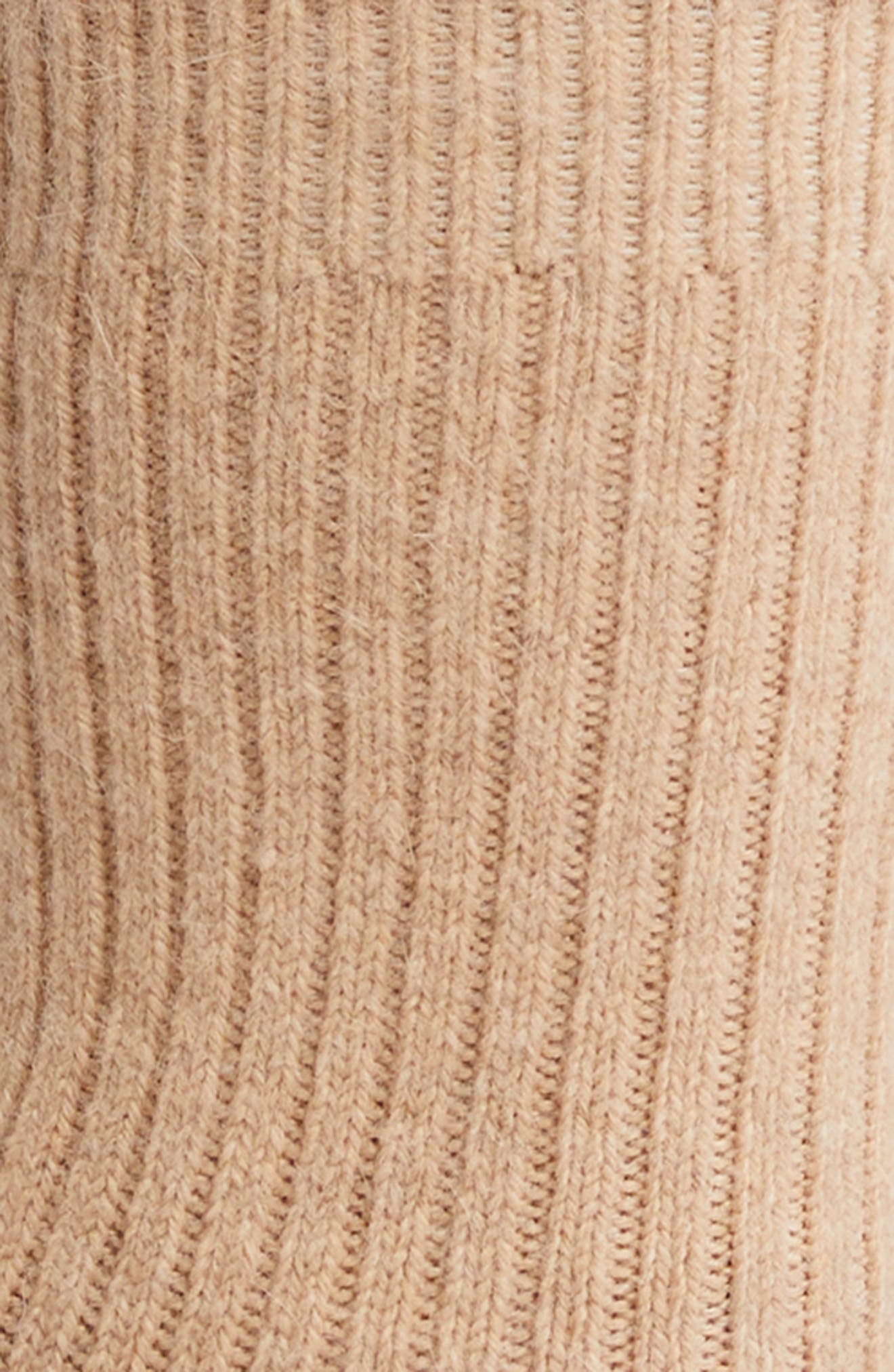 Cashmere Blend Cloud Socks - image 2