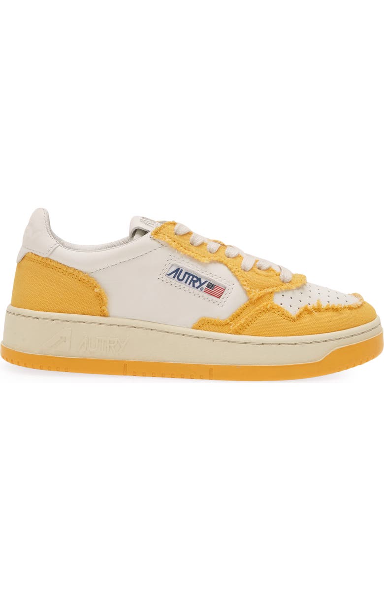 AUTRY Medalist Low Sneaker, Alternate, color,