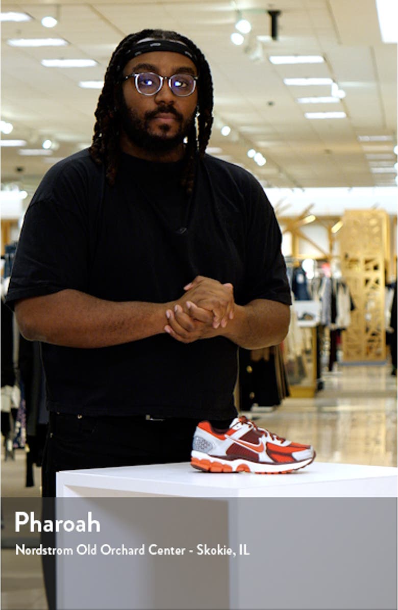 Zoom Vomero 5 Sneaker, sales video thumbnail