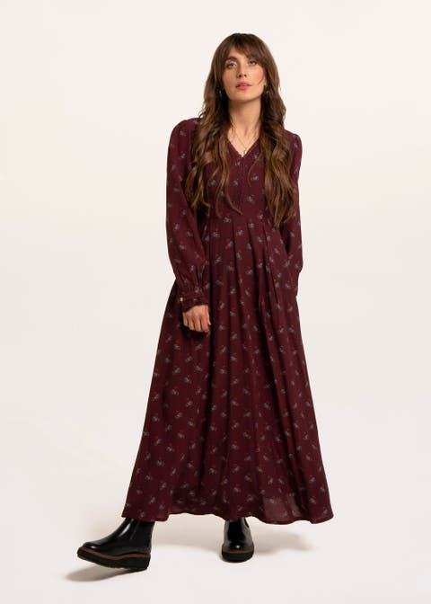 Chestnut V-Neck Long Sleeve Maxi Dress