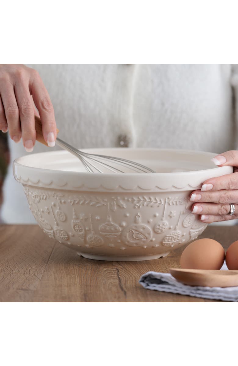 MASON CASH Deck The Halls Size 18 Cream Mixing Bowl, 2.85 Quart, Alternate, color, Cream