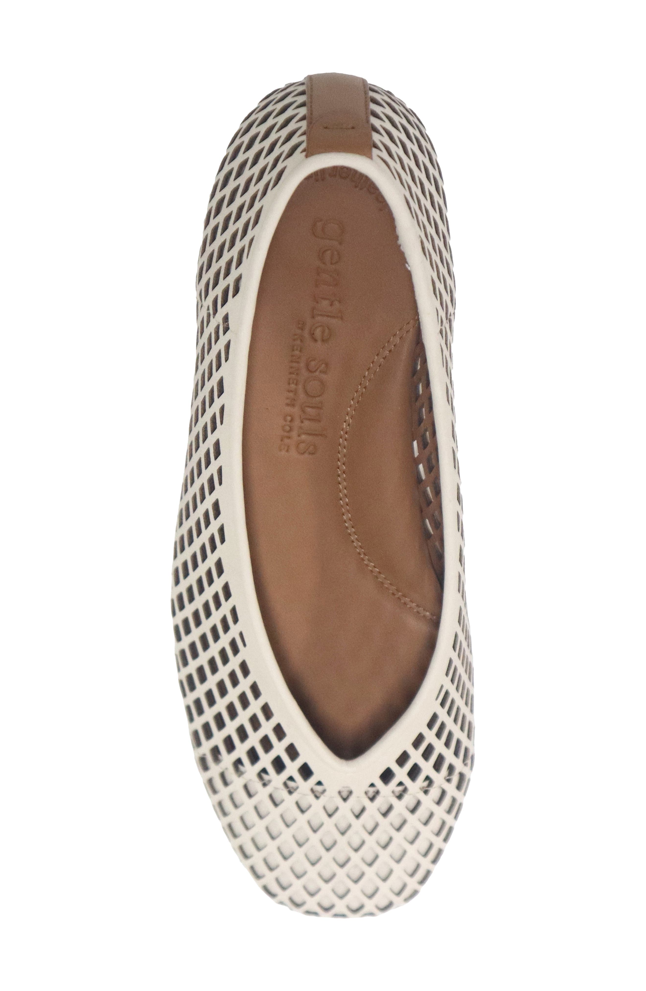 Willow Perf Ballet Flat, Alternate, color, STONE LEATHER
