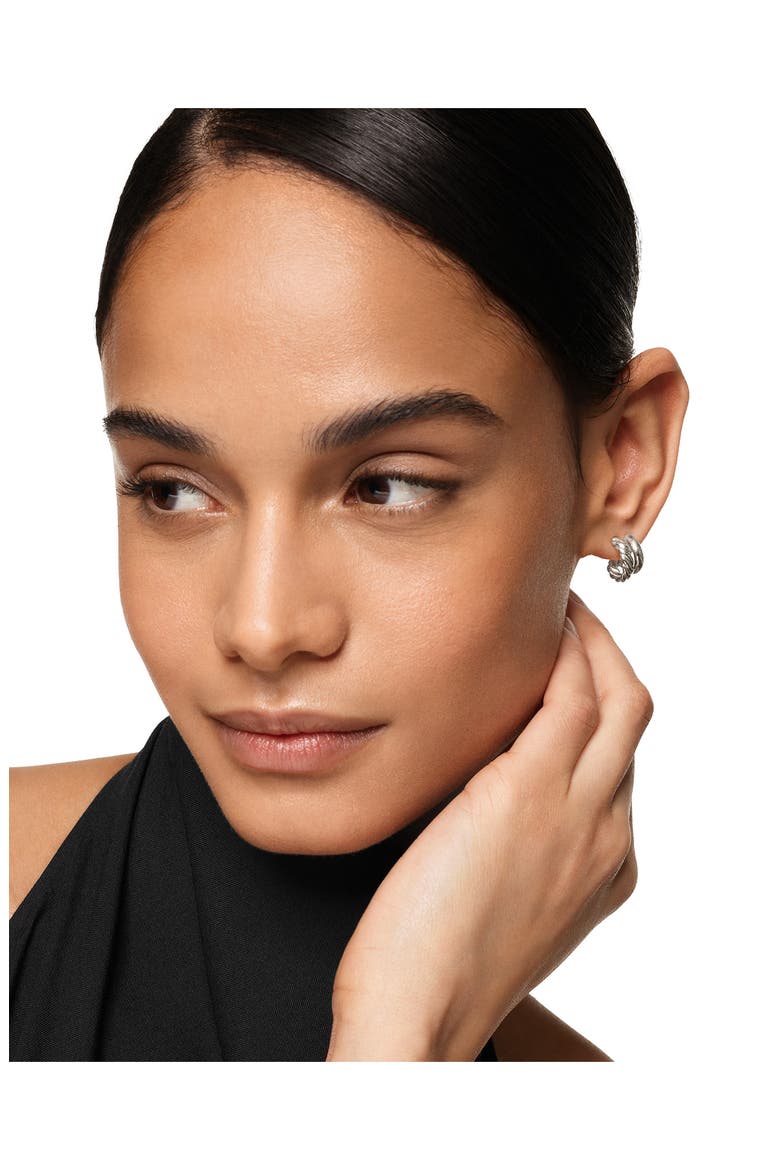 DY Mercer® Double Hoop Huggie Earrings in Sterling Silver, 7.8mm, Alternate, color, SILVER