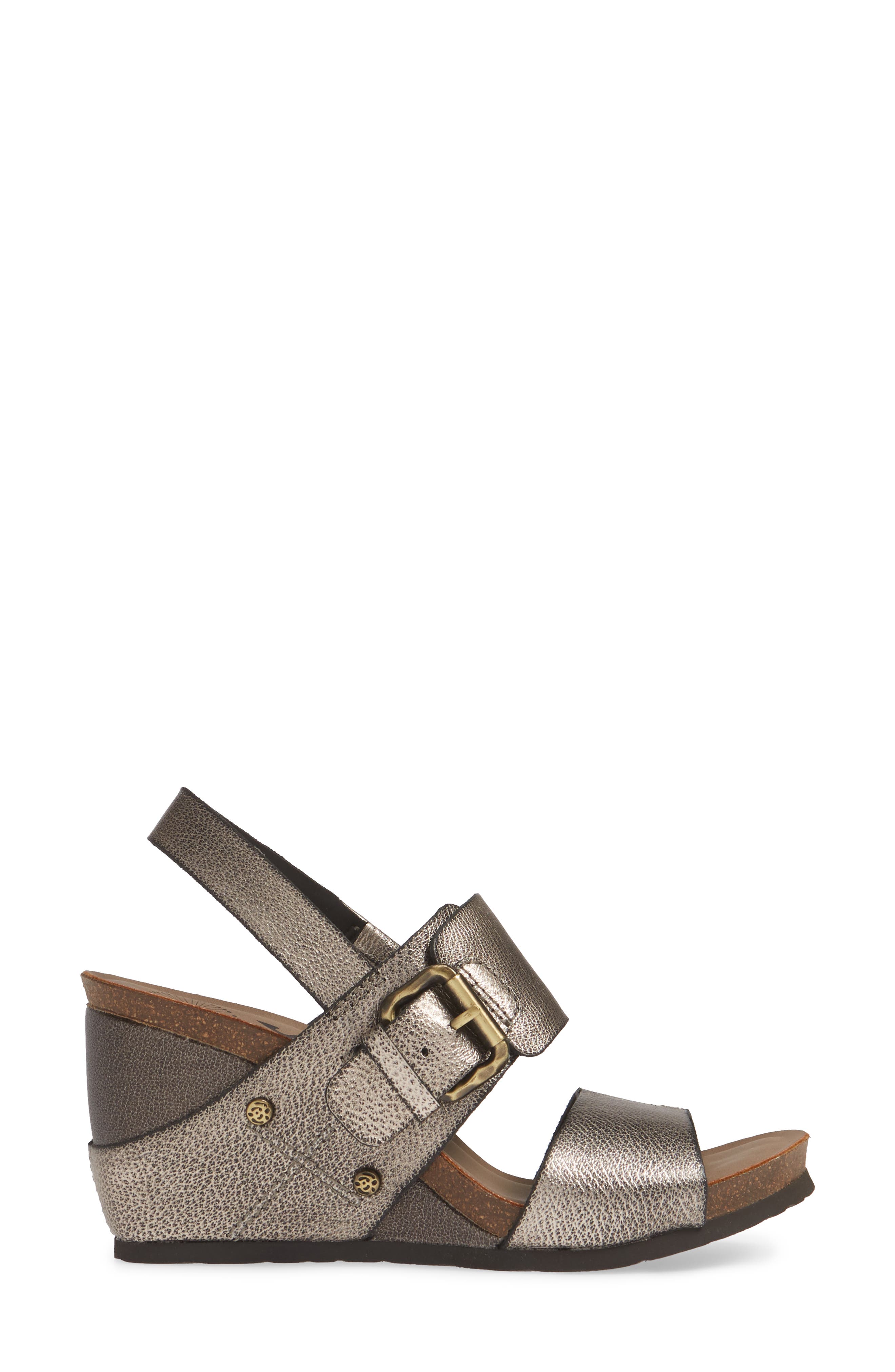 Overnight Wedge Sandal, Alternate, color, GREY PEWTER LEATHER