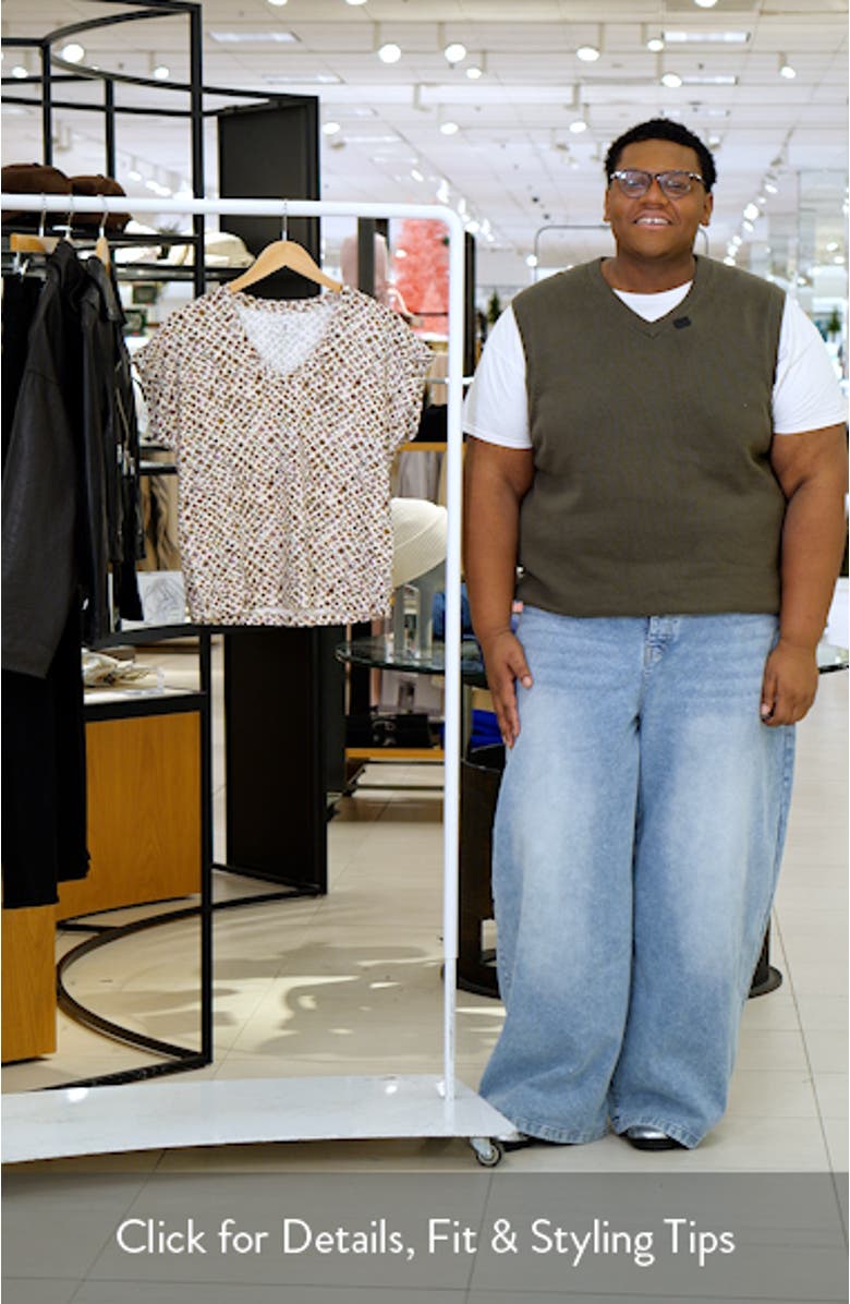 Kauai Gemstone Geo V-Neck T-Shirt, sales video thumbnail