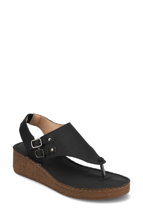 JOURNEE Mckell Wedge Sandal (Women)
