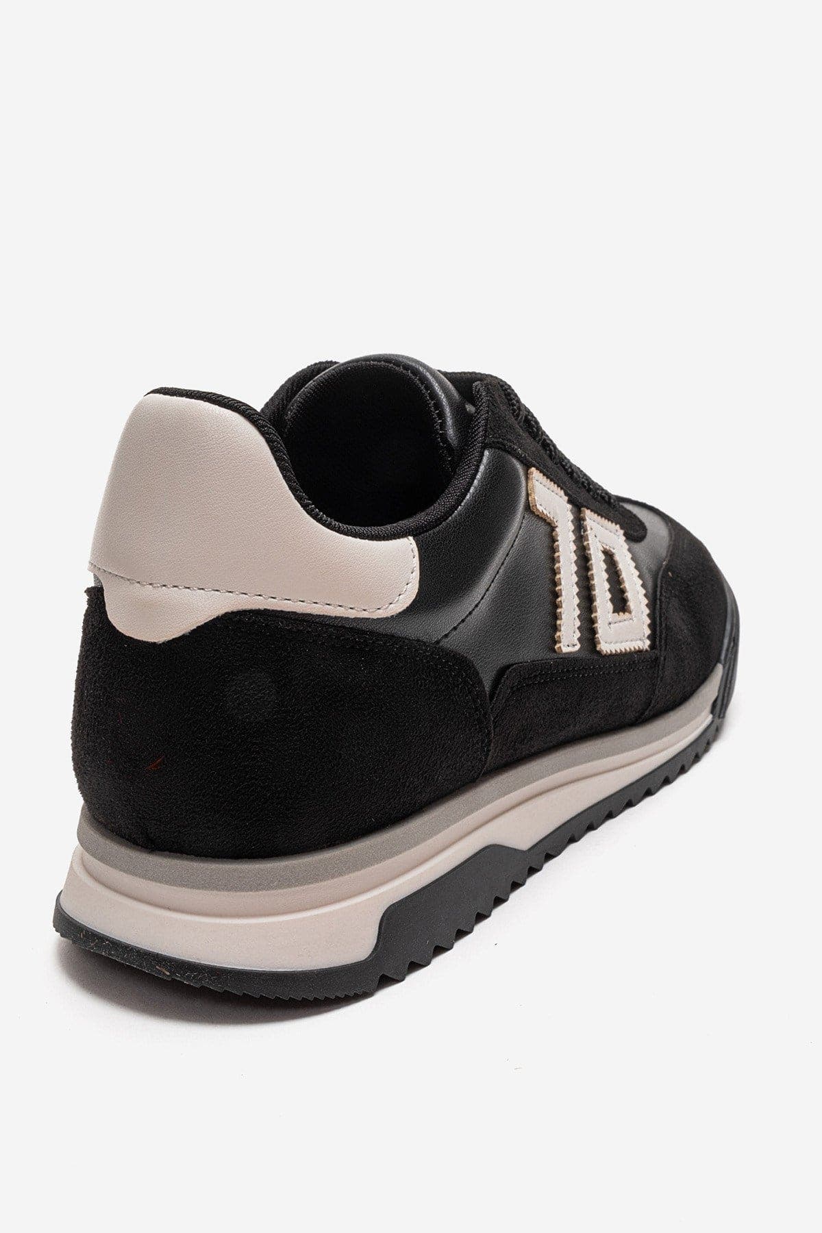 Prologue Shoes Arvon Sneaker, Alternate, color, Black