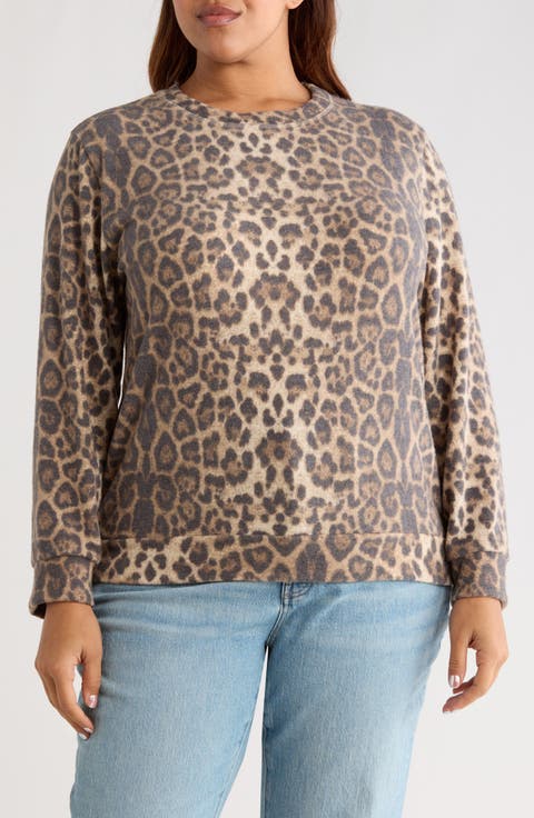 Brushed Animal Print Long Sleeve Crewneck Top (Plus)