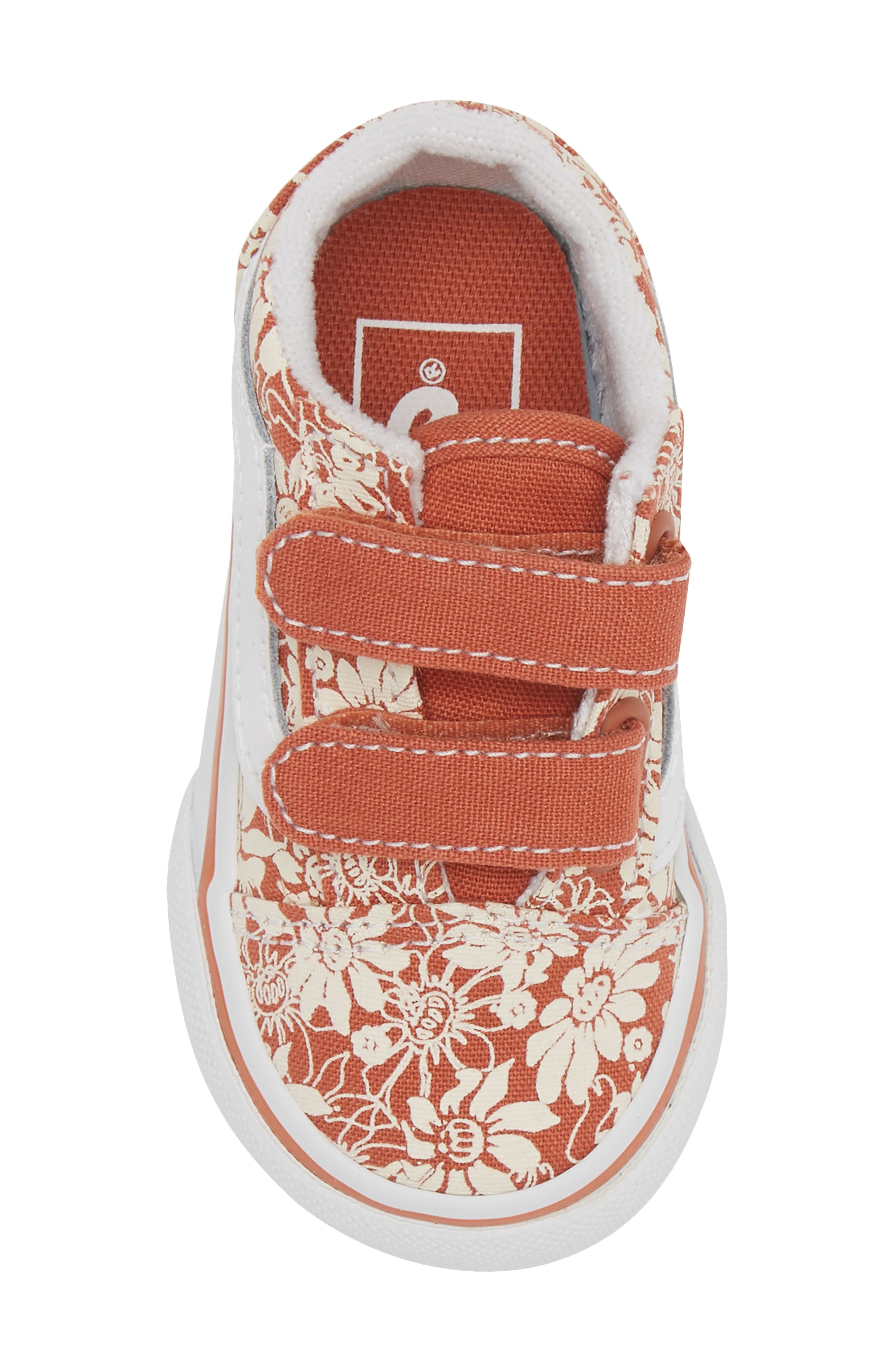 Vans Kids' Old Skool V Sneaker, Alternate, color, 