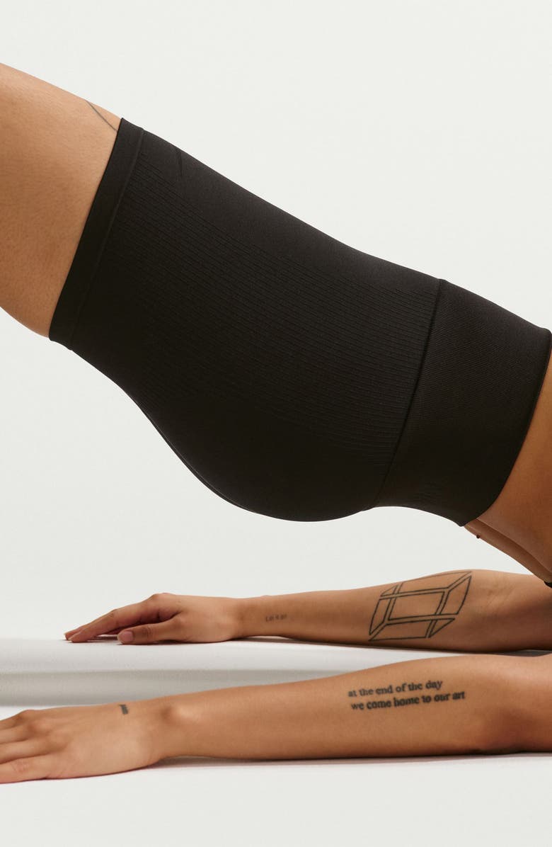 Nike Dri-FIT High Waist 5-Inch Bike Shorts, Alternate, color, Black