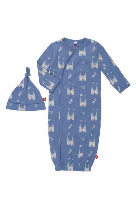 Magnetic Me The Balmoral of the Story Magnetic Gown & Hat Set