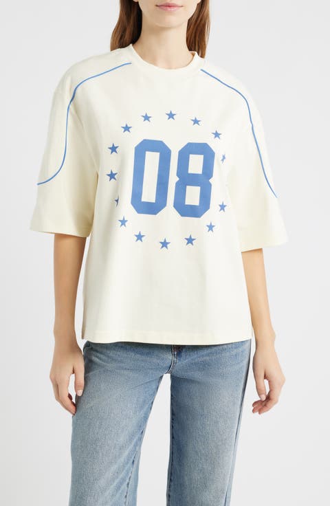 08 Stars Graphic T-Shirt