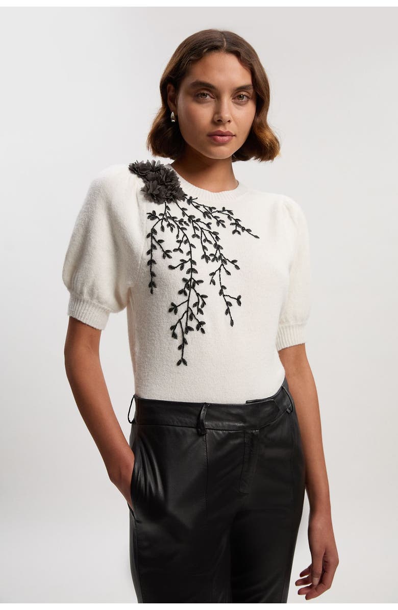 Karen Millen Flower And Beaded Puff Sleeve Knit Tee, Main, color, Ivory