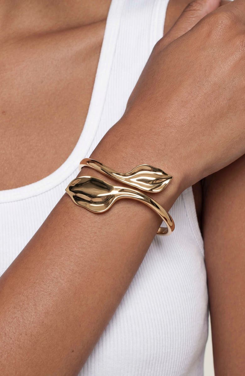 Ettika Twisted Petal Cuff Bracelet, Alternate, color, Gold