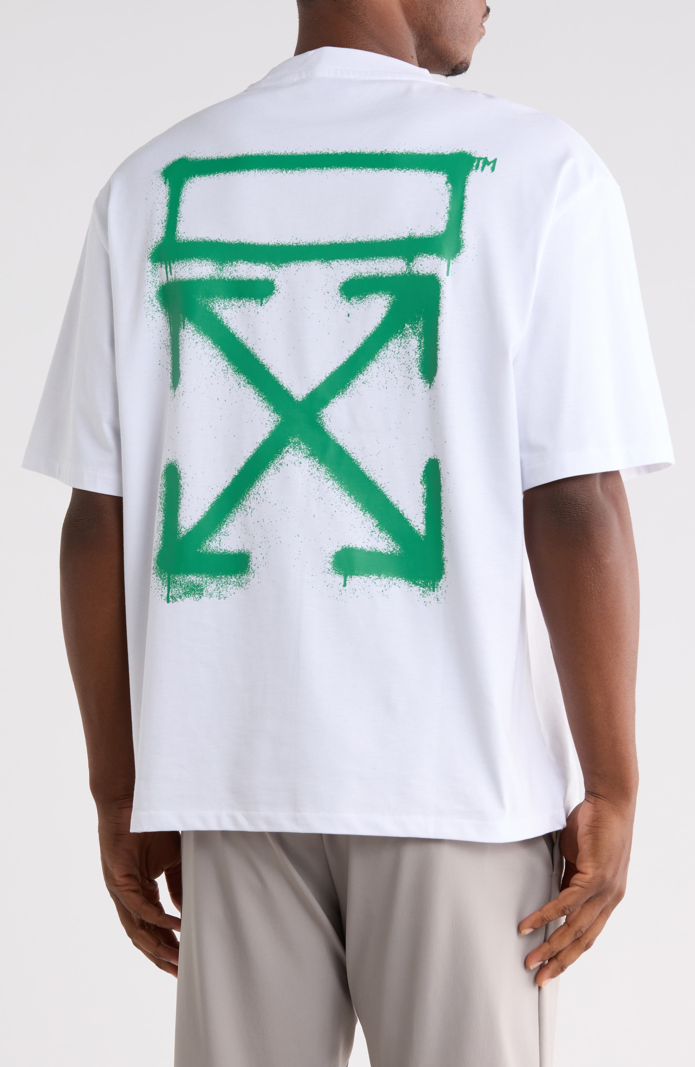 OFF WHITE Skate Fit Spray Arrow Cotton T-Shirt (Men) | Nordstrom