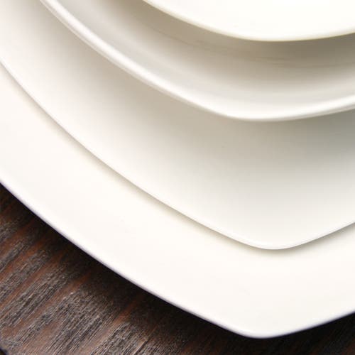 Gibson Zen Buffetware 39-piece Dinnerware Set In White