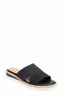 Me Too Hollie Slide Sandal