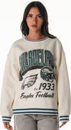 THE WILD COLLECTIVE Women's The Wild Collective Cream Philadelphia Eagles Oversized Vintage French Terry Sweatshirt