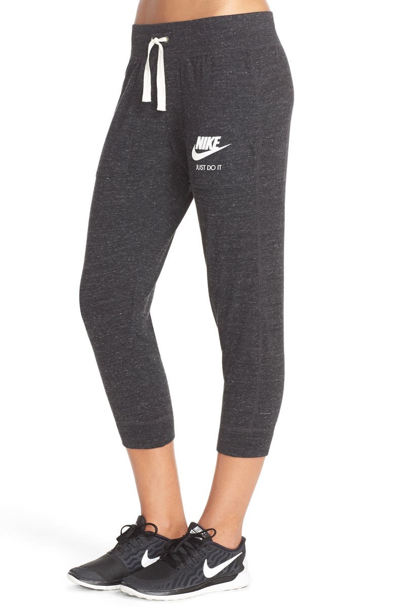 Nike 'Gym Vintage' Capris, Alternate, color,