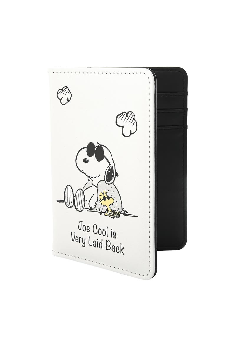 White and Black Passport Holder, Alternate, color, White, black