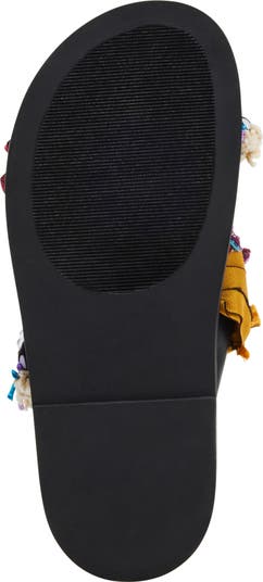 Leisure Embellished Sandal