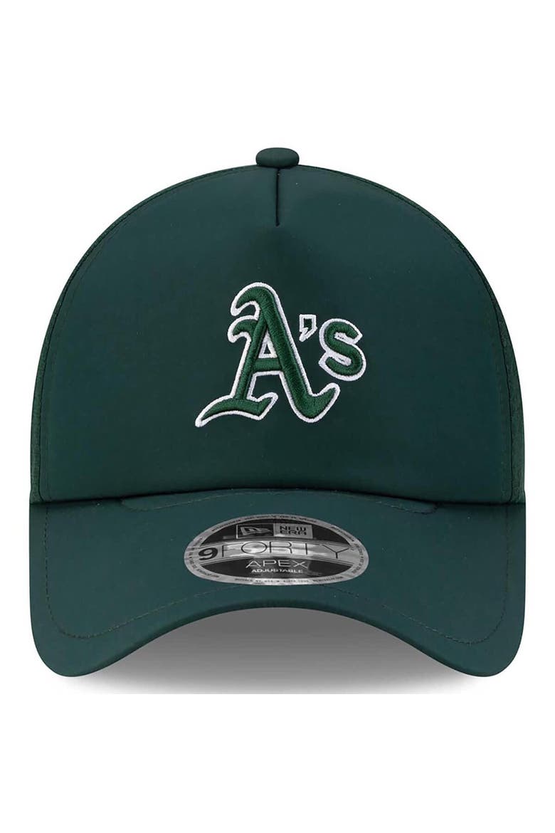 Men's New Era Green Athletics 2026 Batting Practice Apex 9FORTY Adjustable Trucker Hat, Alternate, color, Green