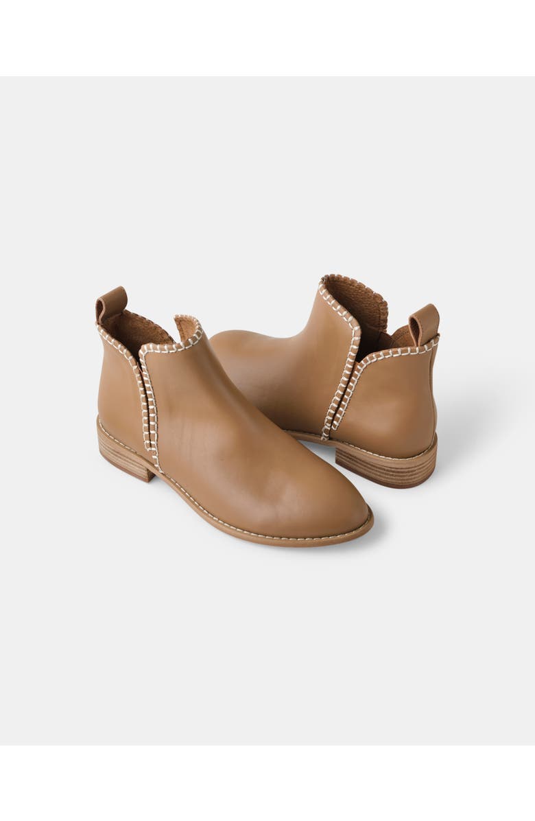 Walnut Melbourne Douglas Stitch Leather Boot, Main, color,