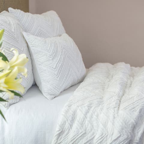 Candlewick Dove Cotton Standard Sham 20" x 26"
