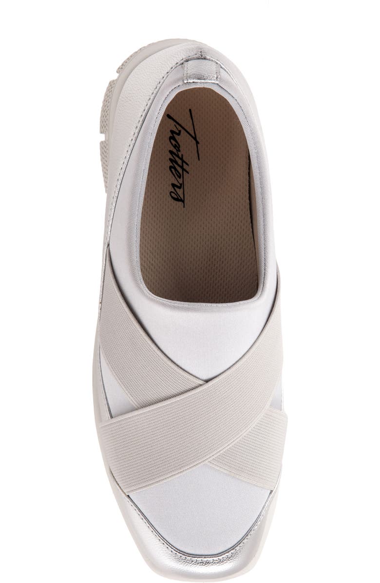 Trotters Urbana Slip-On, Alternate, color, Silver Metallic