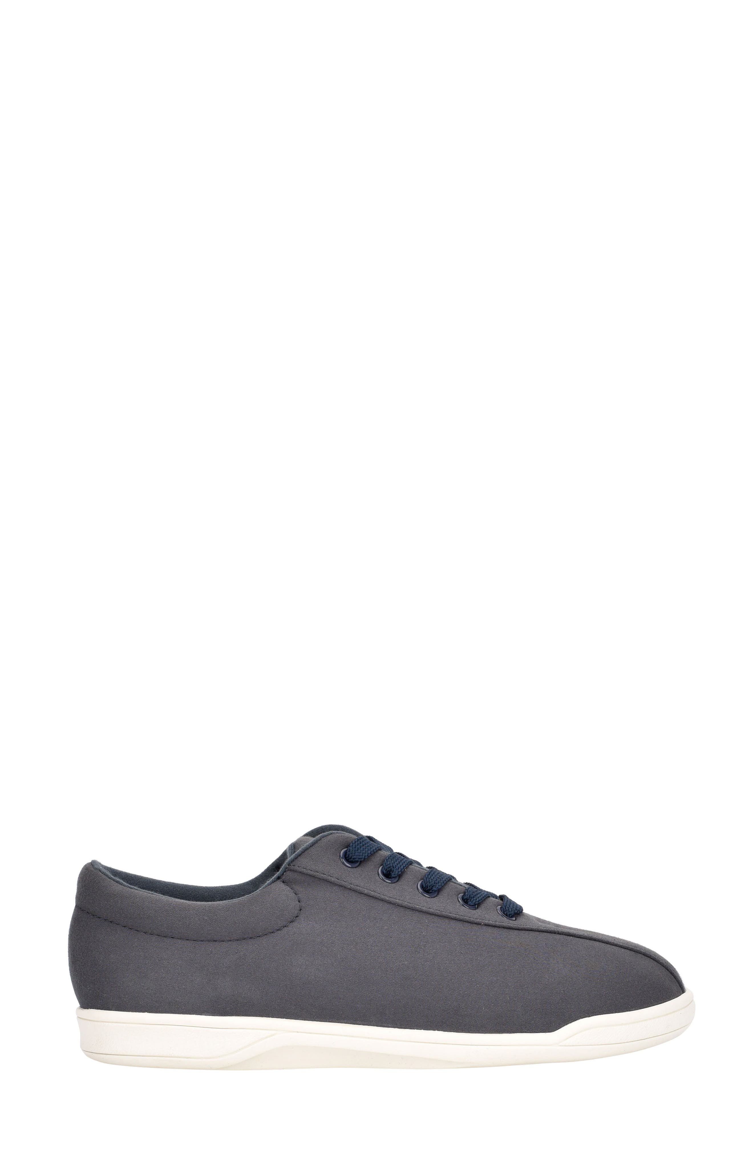 AP2 Sneaker - image 4