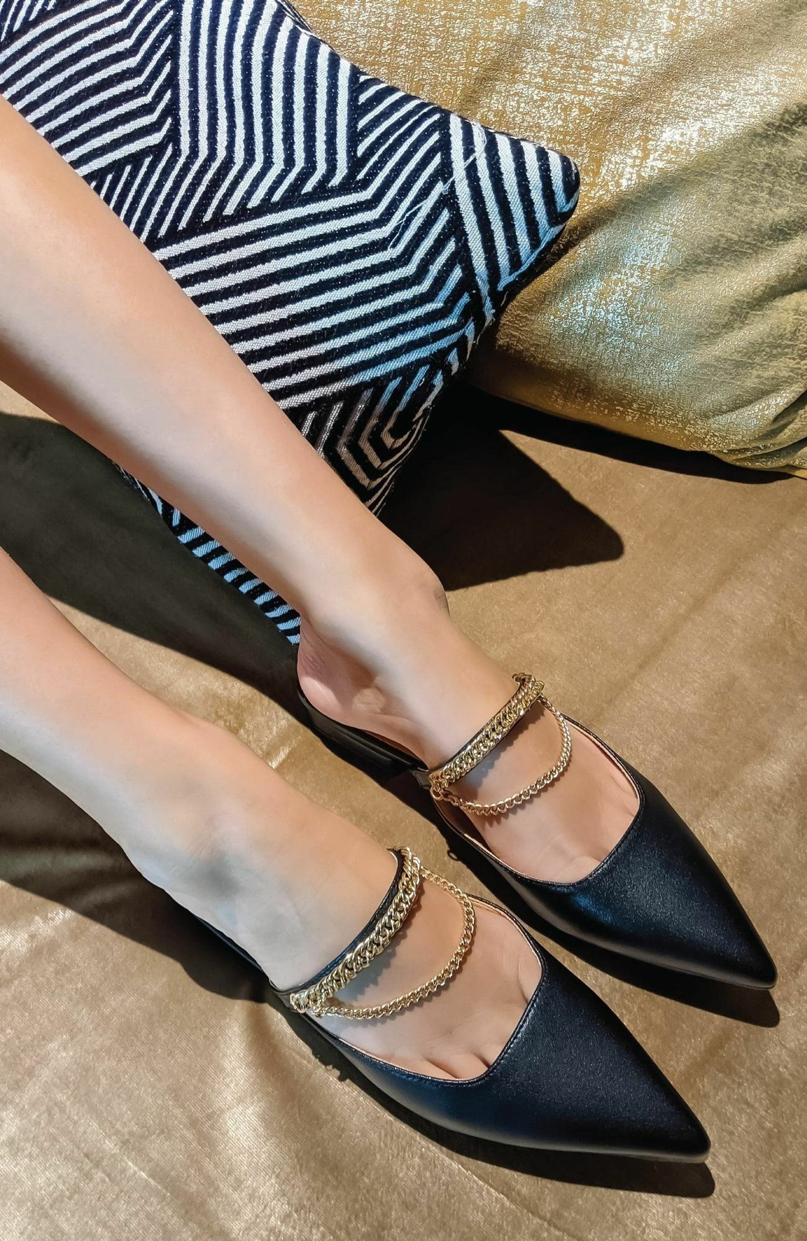 Belle & Bloom On The Go Leather Flat, Alternate, color, Black