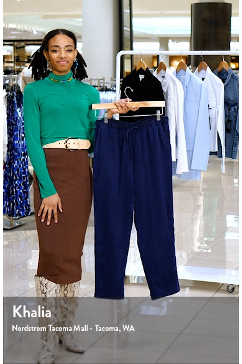 Drawstring Crop Pants video