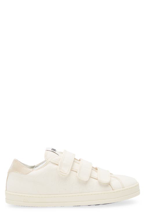 P448 John Low Top Sneaker In White