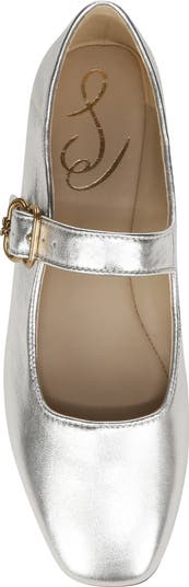 Michaela Mary Jane Flat